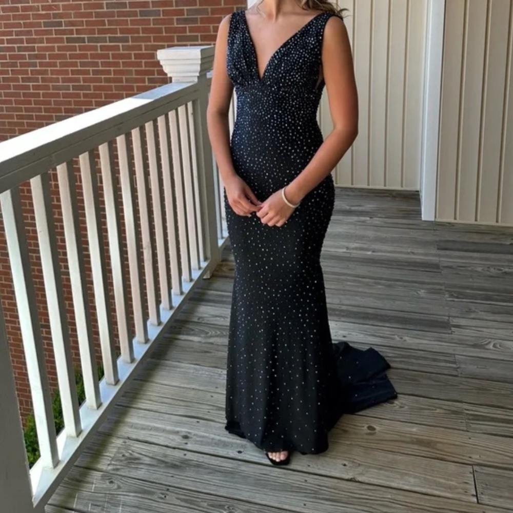 9213 Johnathan Kayne black dress size 2 and navy rhinestone earrings